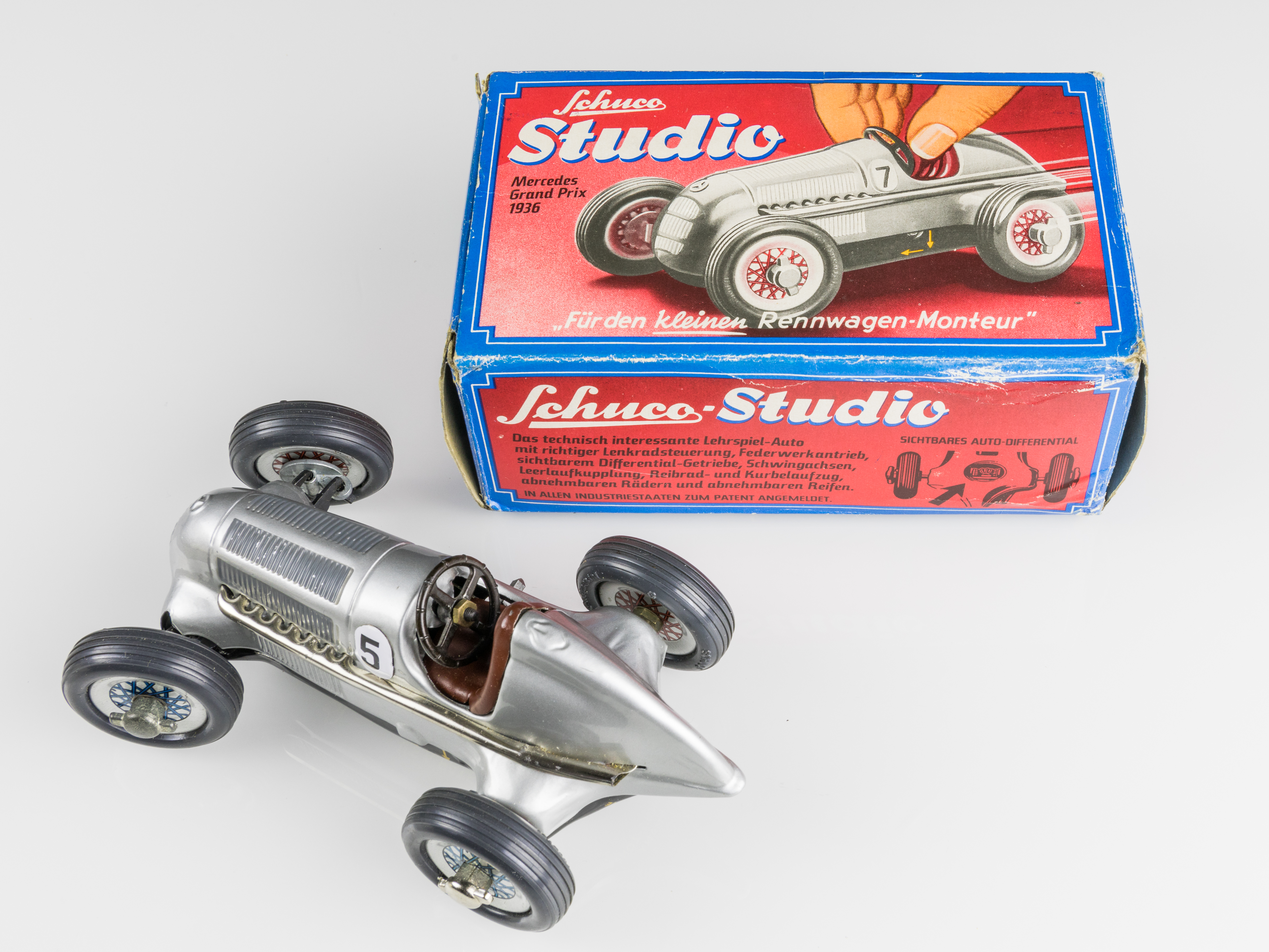 Schuco Auto Studio Mercedes Grand Prix 1936, silber, mit Schachtel