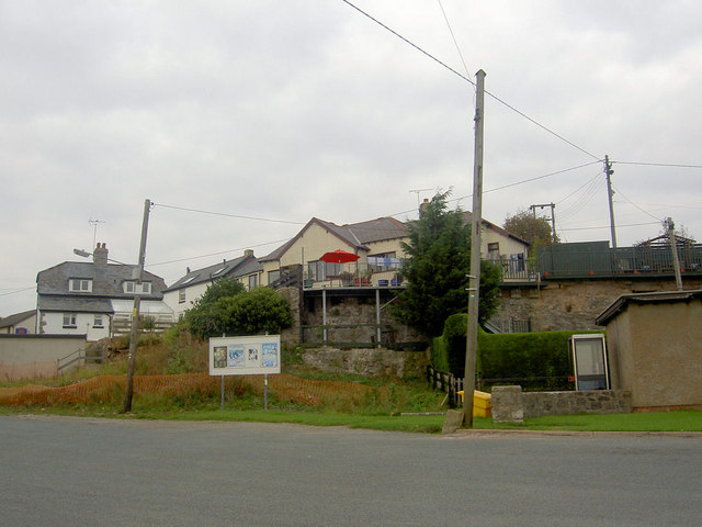 File:The Red Umbrella - geograph.org.uk - 577953.jpg