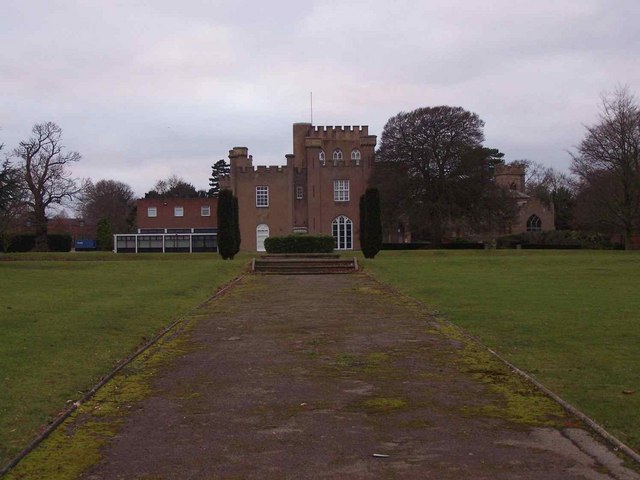 St Hugh's College, Tollerton