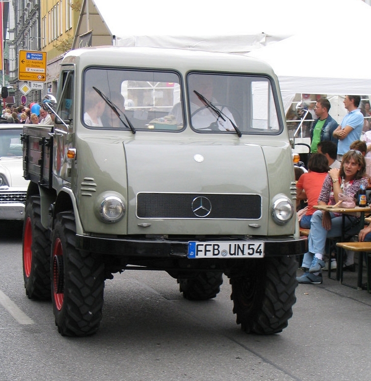 Unimog veicolo speciale tuttoterreno U401