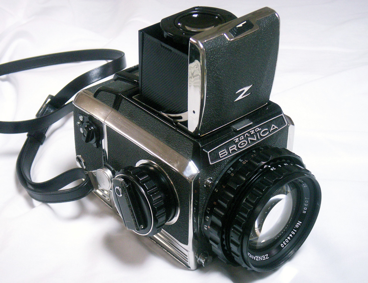 毎日発送のメルカメラ美品♪☆完全動作品です!!☆ Zenza Bronica S2 #6190