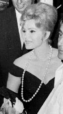 Thumbnail for File:Zsa Zsa Gabor - premiere 1960 (cropped).jpg