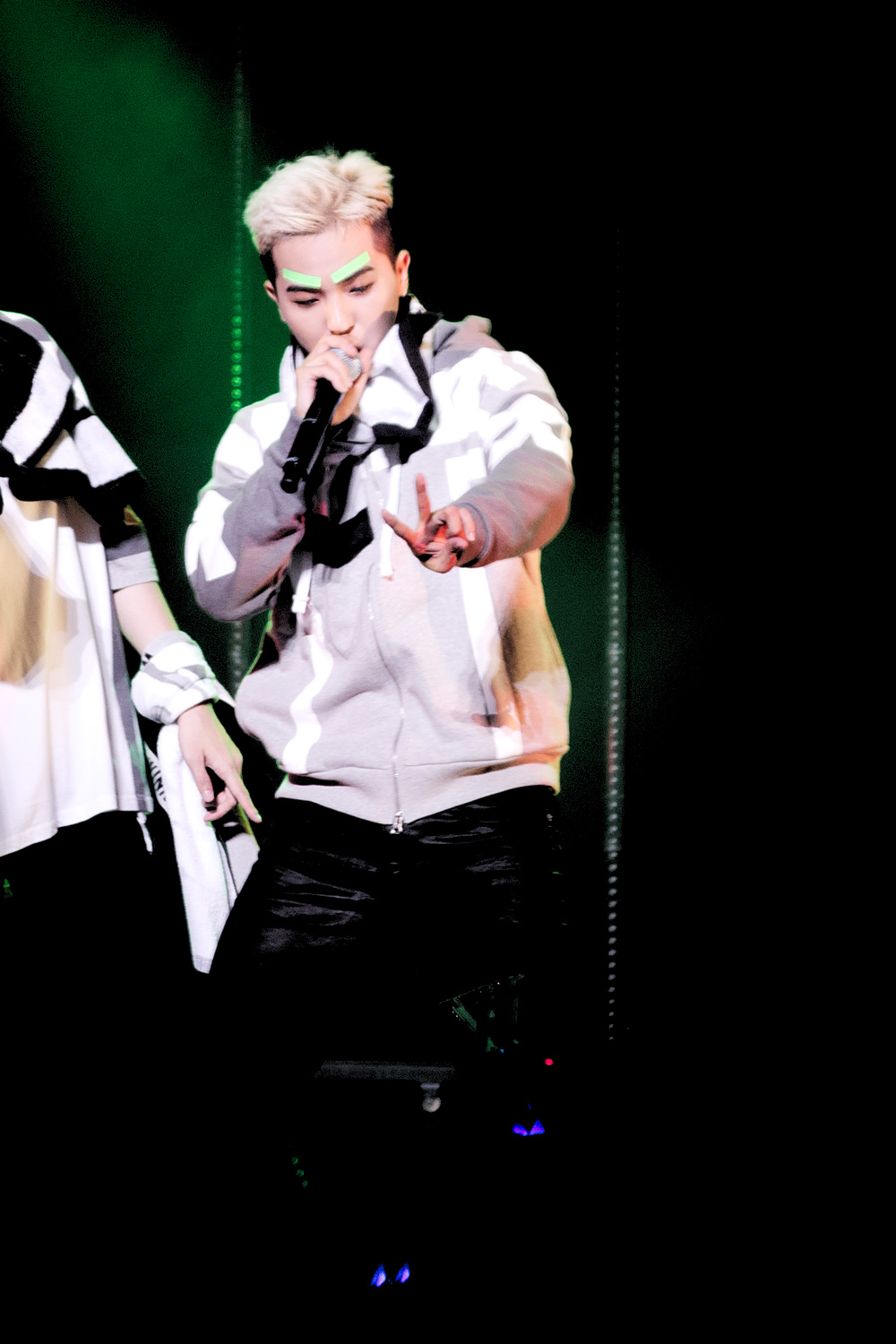 File:150921 WINNER JAPAN TOUR 2015 (Mino) 6.jpg - Wikimedia Commons