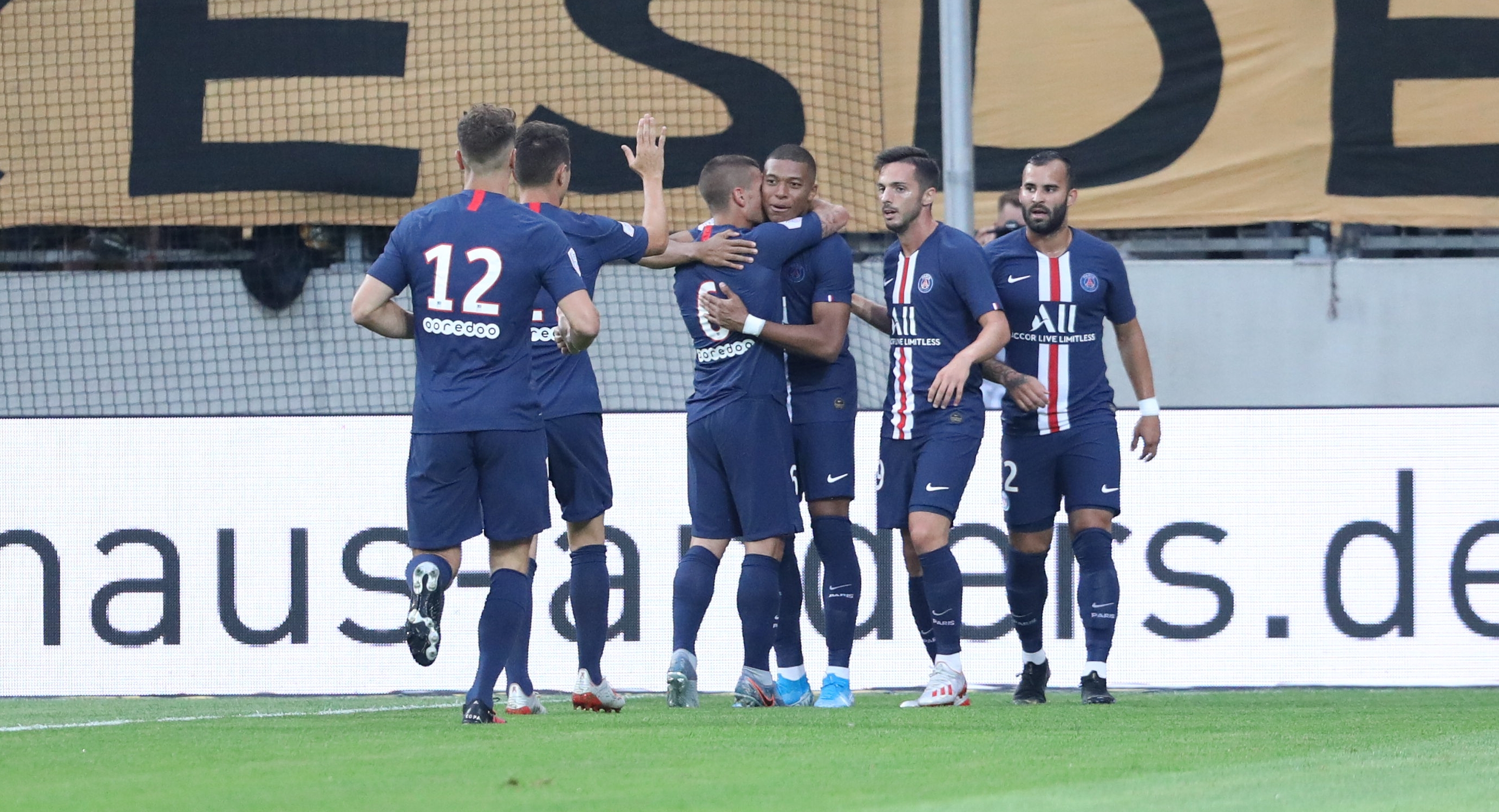 File:2019-07-17 SG Dynamo Dresden vs. Paris Saint-Germain by