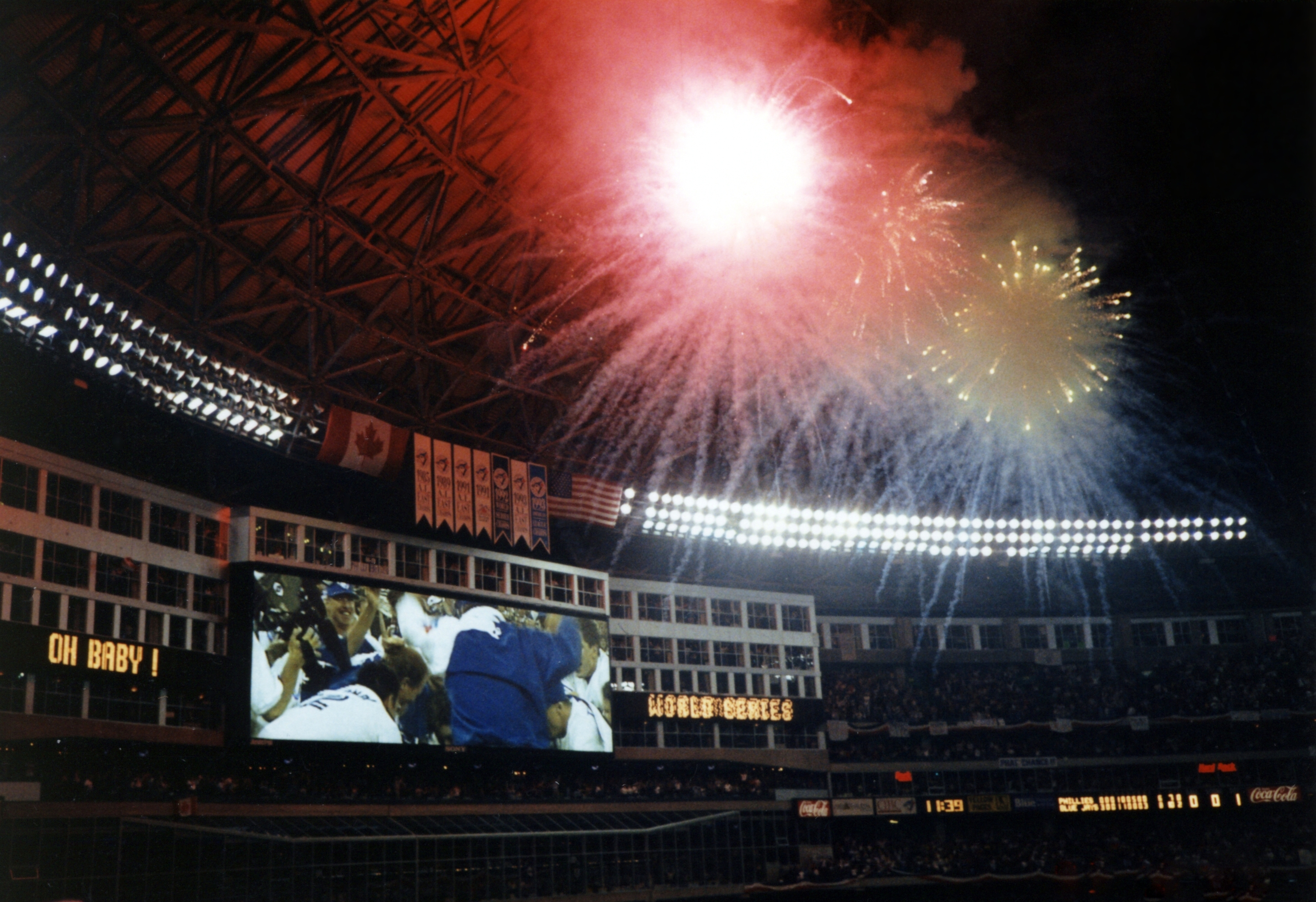 File:Blue Jays Win the 1993 World Series.jpg - Wikipedia