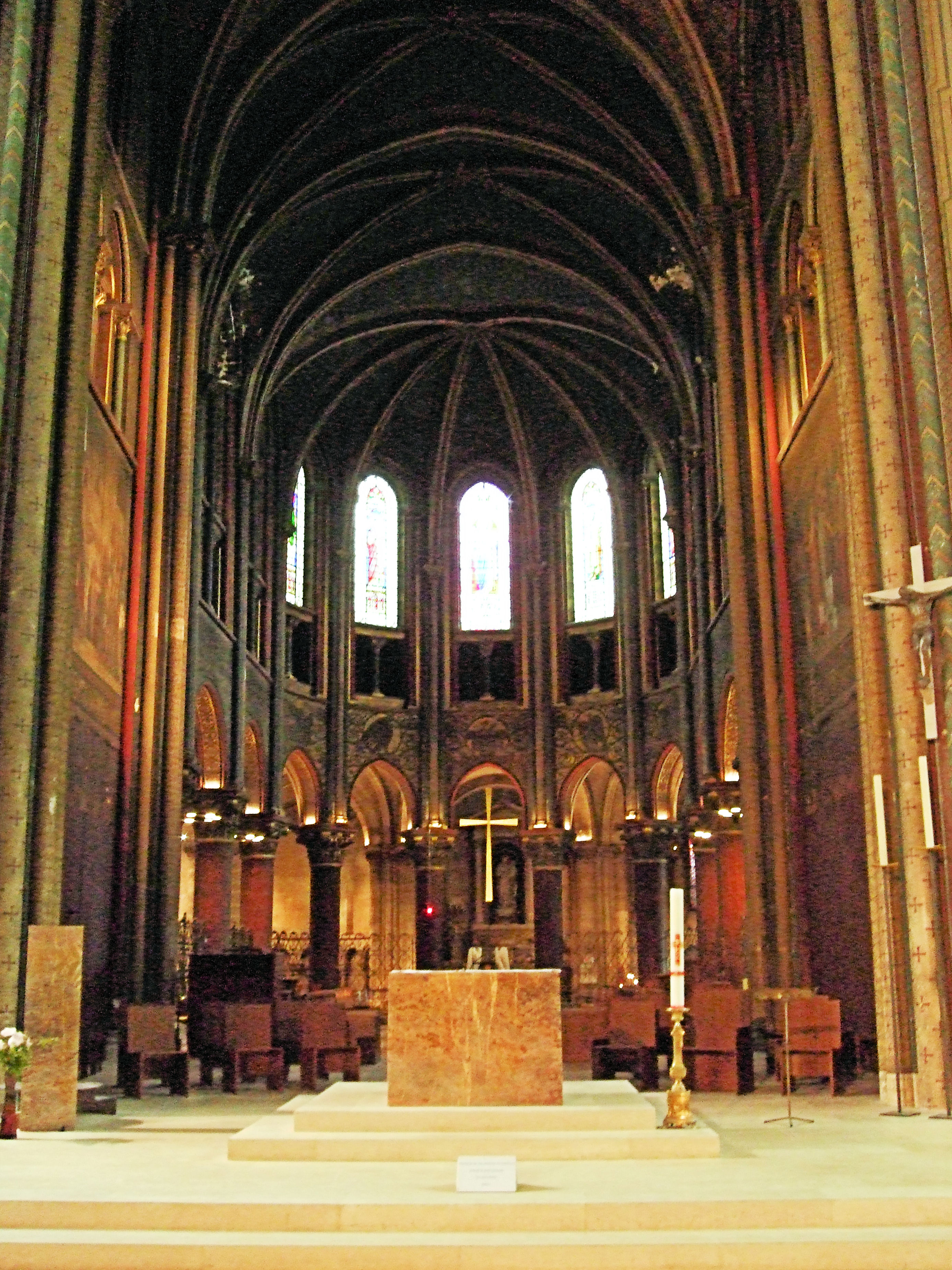 File Inside Saint Germain Des Pres Church Paris 13 Jpg Wikimedia Commons