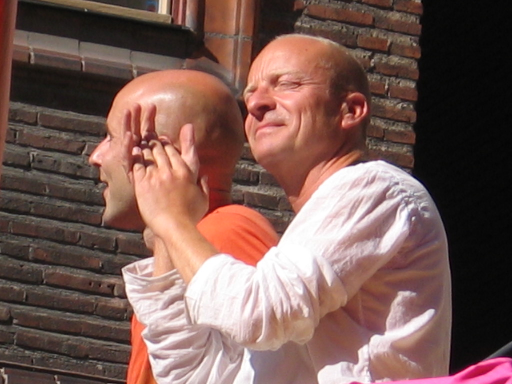 Gardell bei der Stockholm Pride Parade 2006