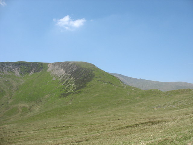 File:Looking Across Bwlch y Tri Marchog Towards the Eastern Ridge of Pen yr Helgi Du - geograph.org.uk - 241977.jpg