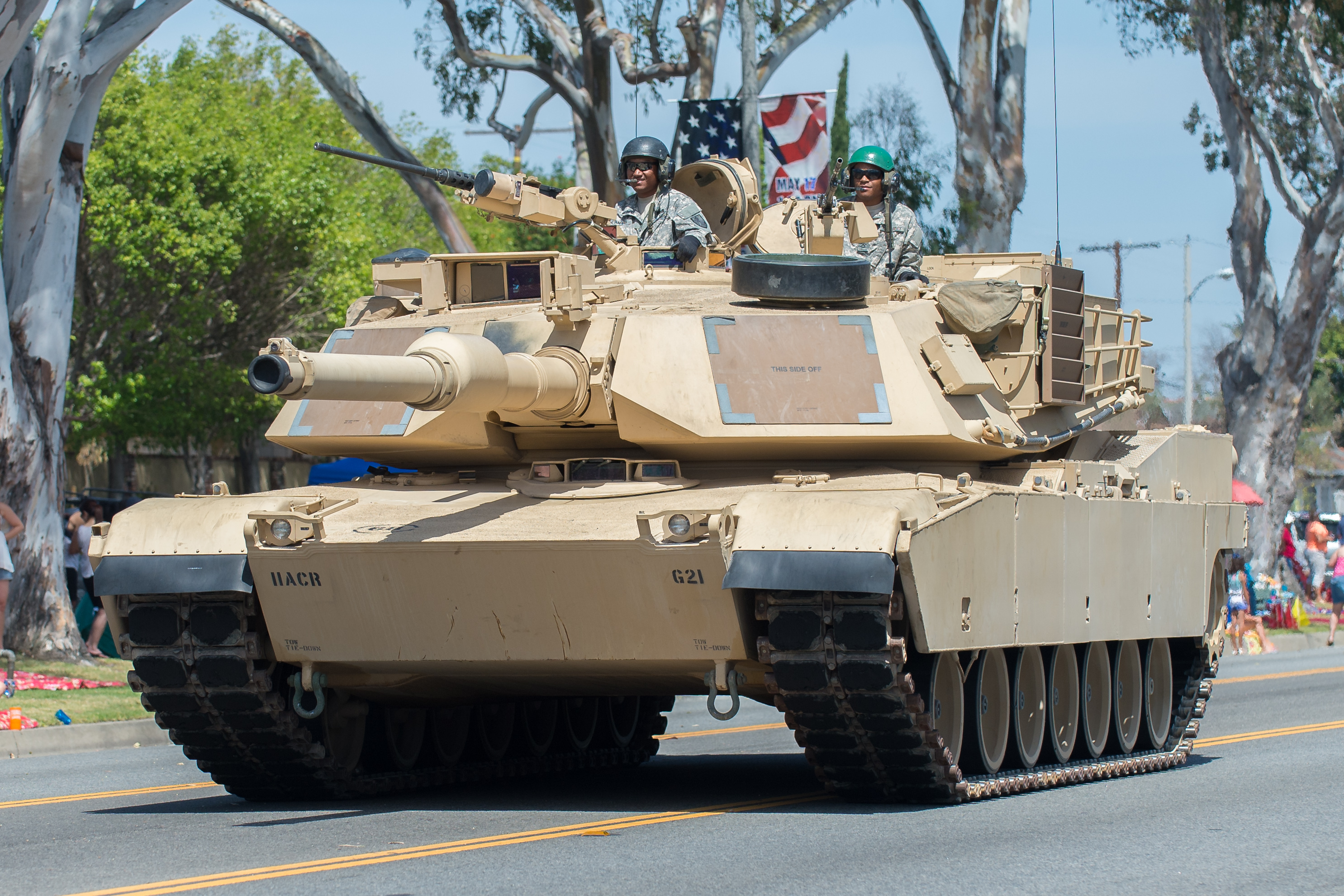 File:M1A1 Abrams tank (14218005174).jpg - Wikimedia Commons