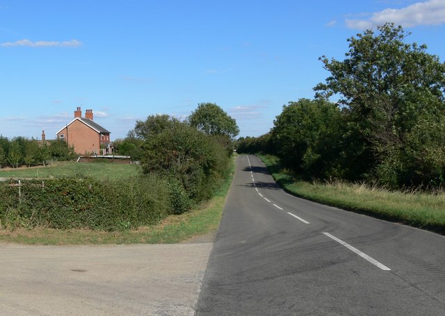 File:Medbourne Road towards Drayton - geograph.org.uk - 564739.jpg