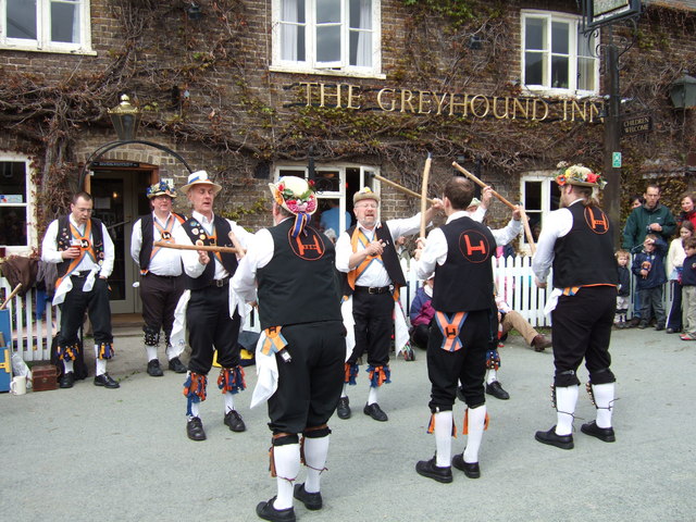 File:Morris Men on May Day - geograph.org.uk - 162675.jpg