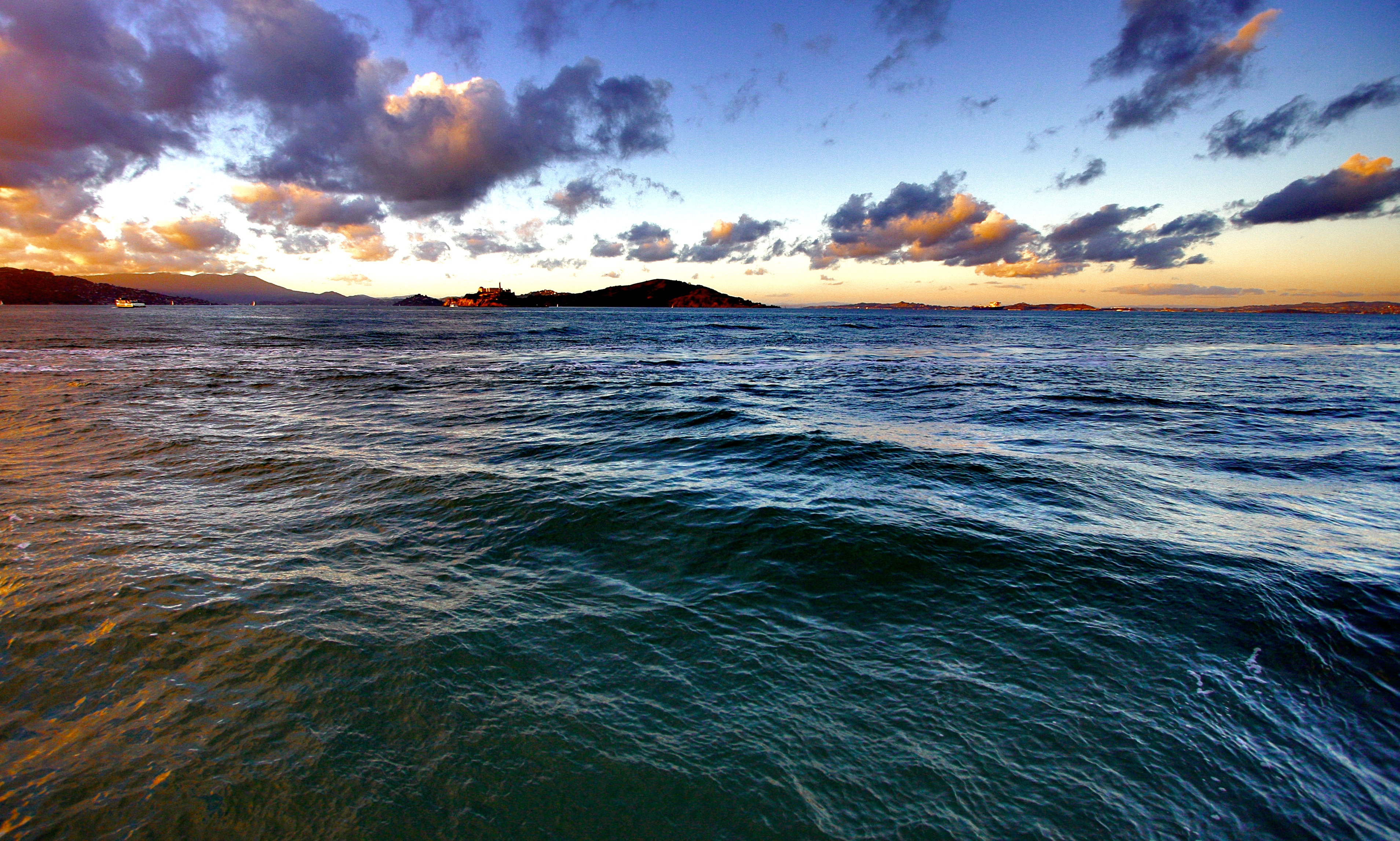 The pacific ocean. Пацифика тихий океан. Пасифик океан. Тихоокеанский океан. Тихий океан фото.