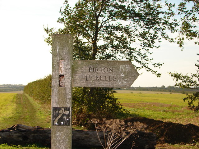 File:Pirton Footpath Waymarker - geograph.org.uk - 245098.jpg