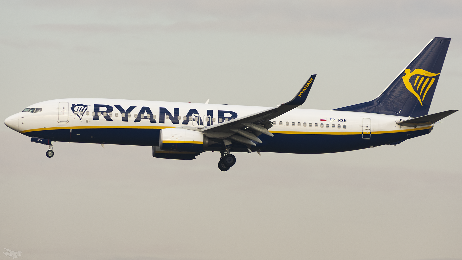 parfum venster spel Ryanair Flight 4978 - Wikipedia