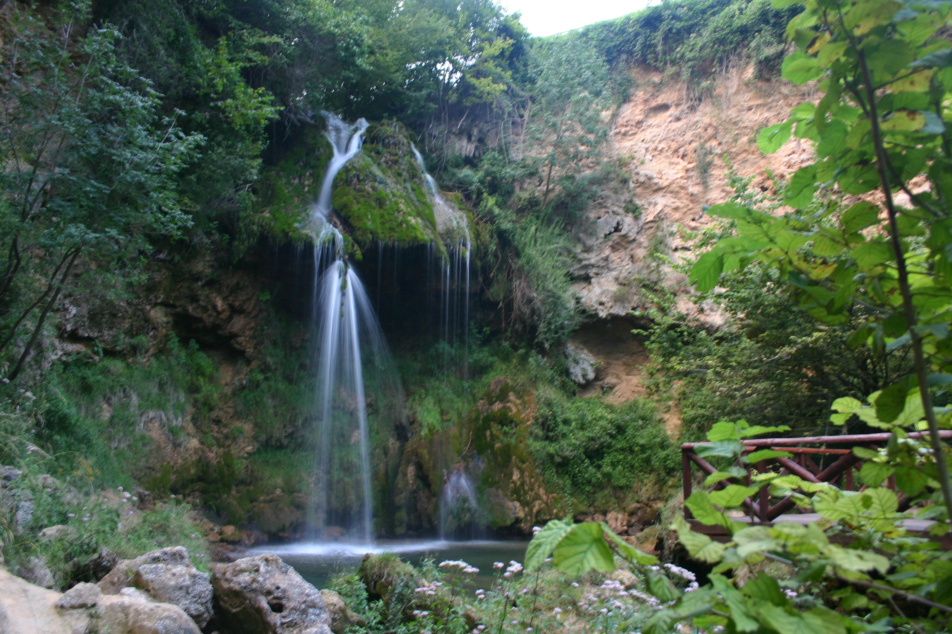 Неберджаевская водопад