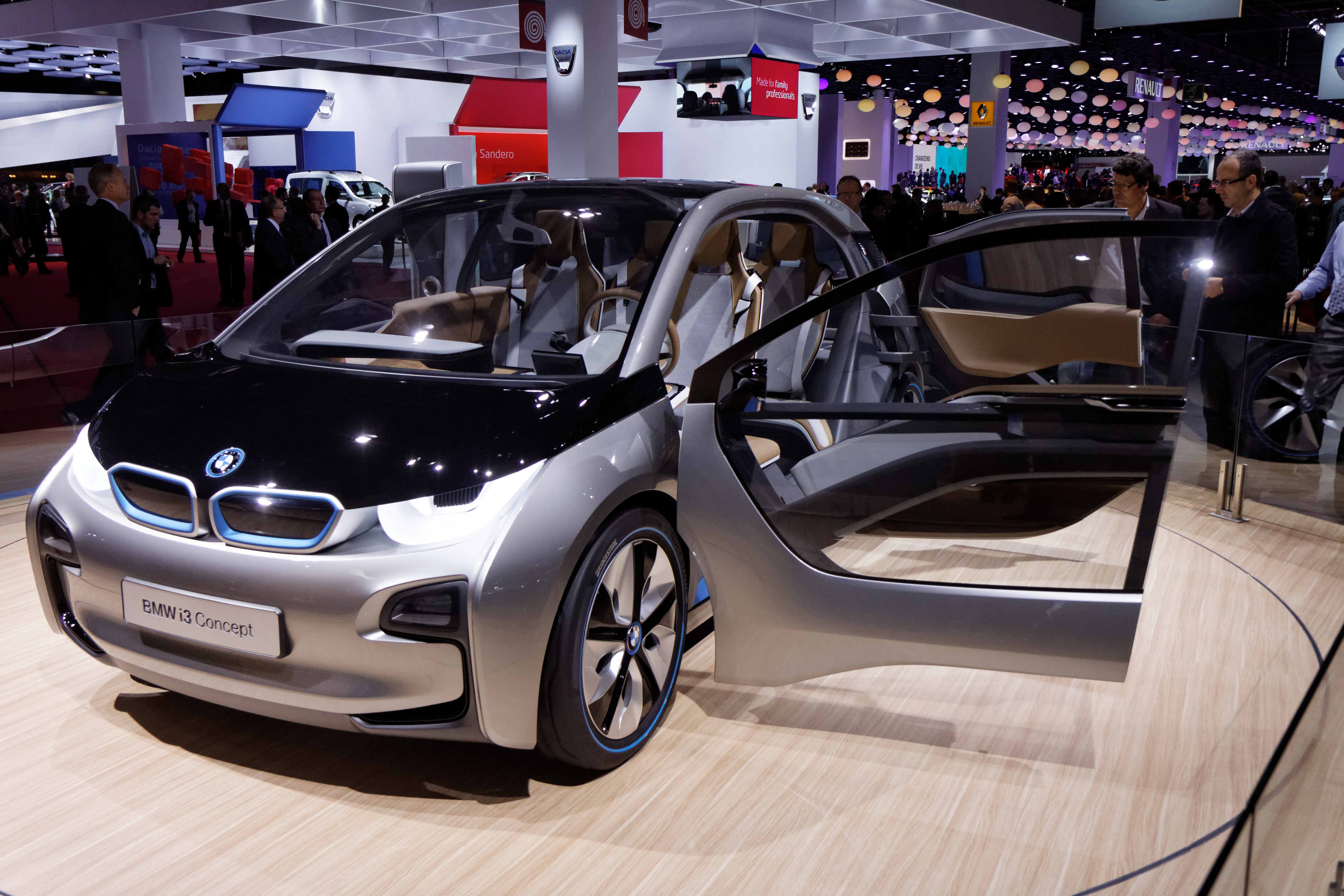 Автомобиль на л. BMW i3 Concept. Концепт БМВ i3. BMW i3 2011. BMW i3 Concept 2012.