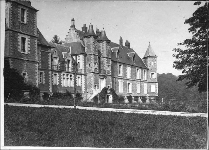 File:Château - Château de Bellinglise - Elincourt-Sainte-Marguerite - Médiathèque de l'architecture et du patrimoine - APD0002771.jpg