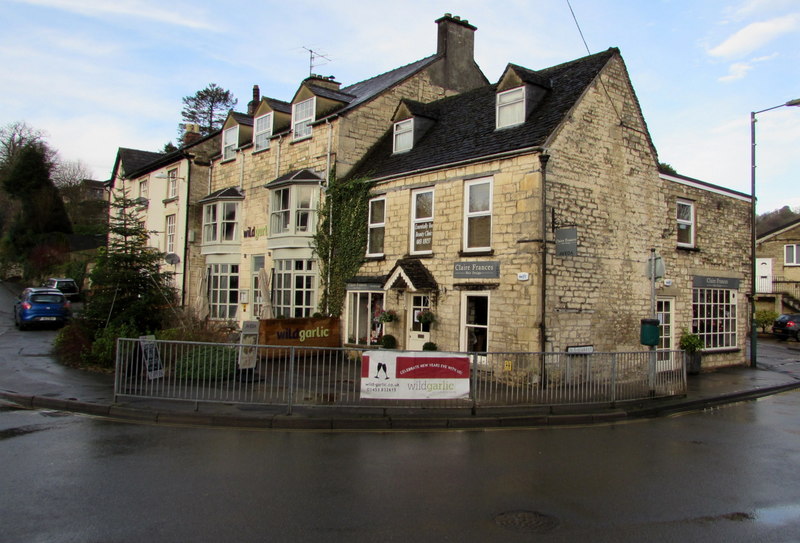 File:Claire Frances Hair Design, Nailsworth - geograph.org.uk - 4776900.jpg