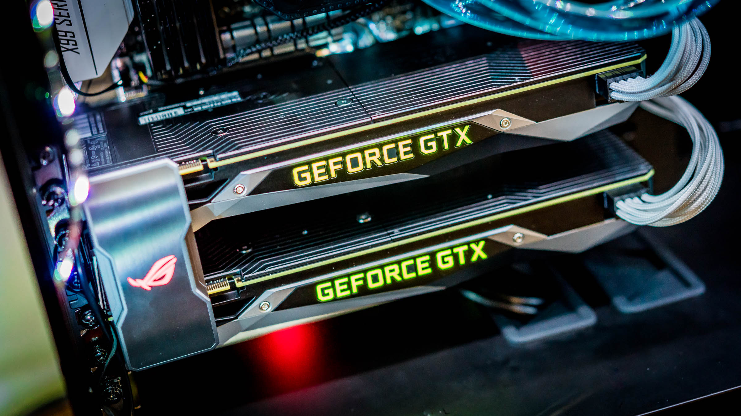 File:Két Nvidia GTX 1080 SLI-ban.jpg - Wikimedia Commons