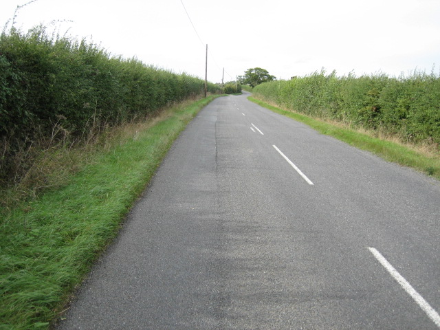 File:Looking north-west towards Quainton - geograph.org.uk - 60136.jpg