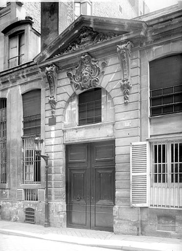 File:Maison - Porte - Paris - Médiathèque de l'architecture et du patrimoine - APMH00011993.jpg