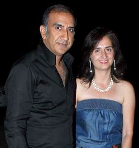 Milan Luthria & his wife