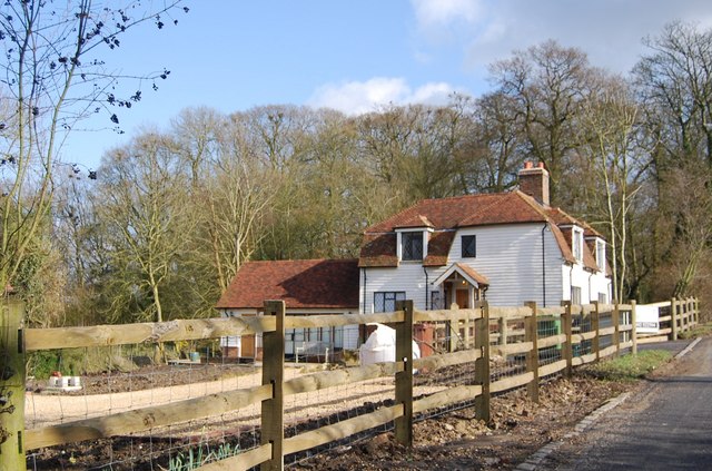 File:Mithrandir, Bedgebury Rd - geograph.org.uk - 1766954.jpg