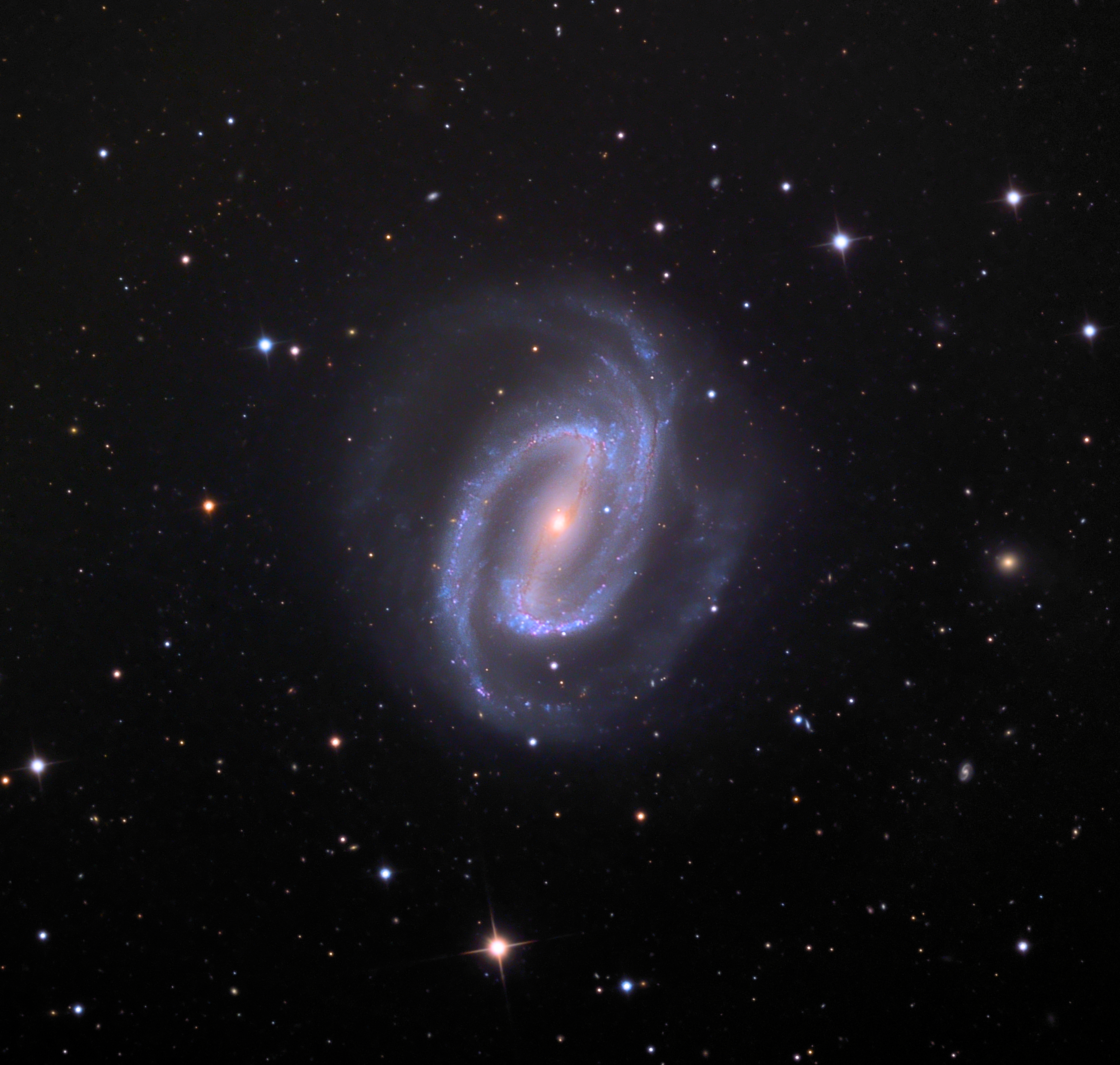 File:NGC1300.jpg - Wikimedia Commons