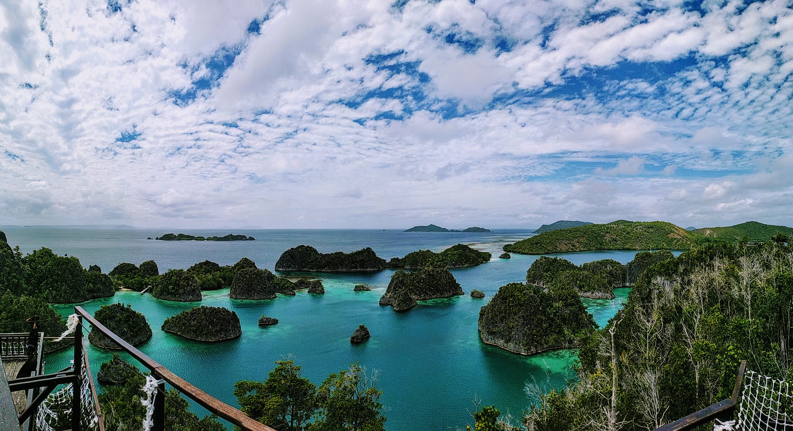 Raja ampat terletak di