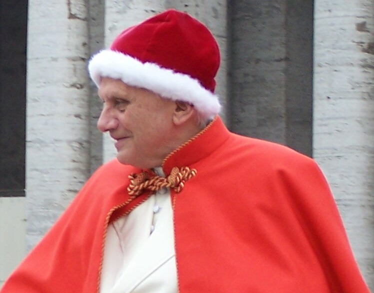 File:Pope Benedict XVI -Italy-19December2005 (1) (cropped).jpg