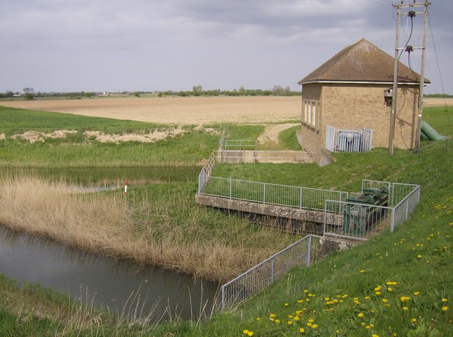 File:Risegate Eau Pumping Station - geograph.org.uk - 432379.jpg