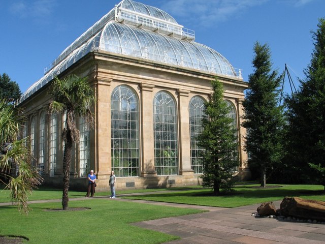 File:Tropical Palm House, Royal Botanic Gardens, Edinburgh. - geograph.org.uk - 1475436.jpg