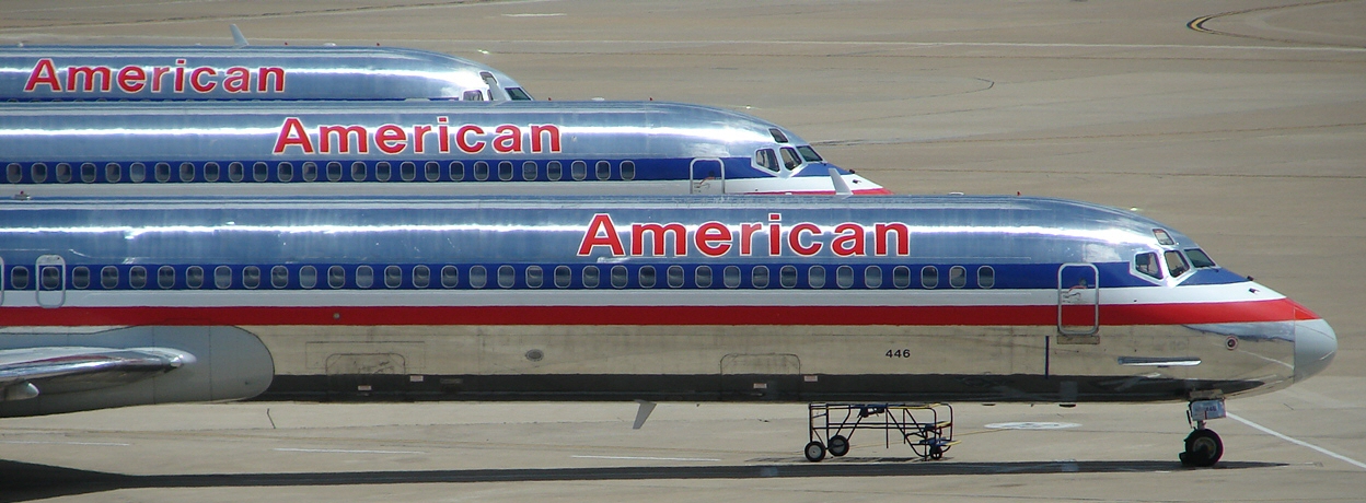 American N446AA lined up with Aircraft.jpg