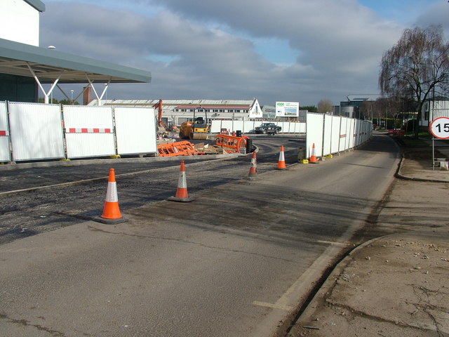 File:Asda roundabout takes shape - geograph.org.uk - 1181811.jpg