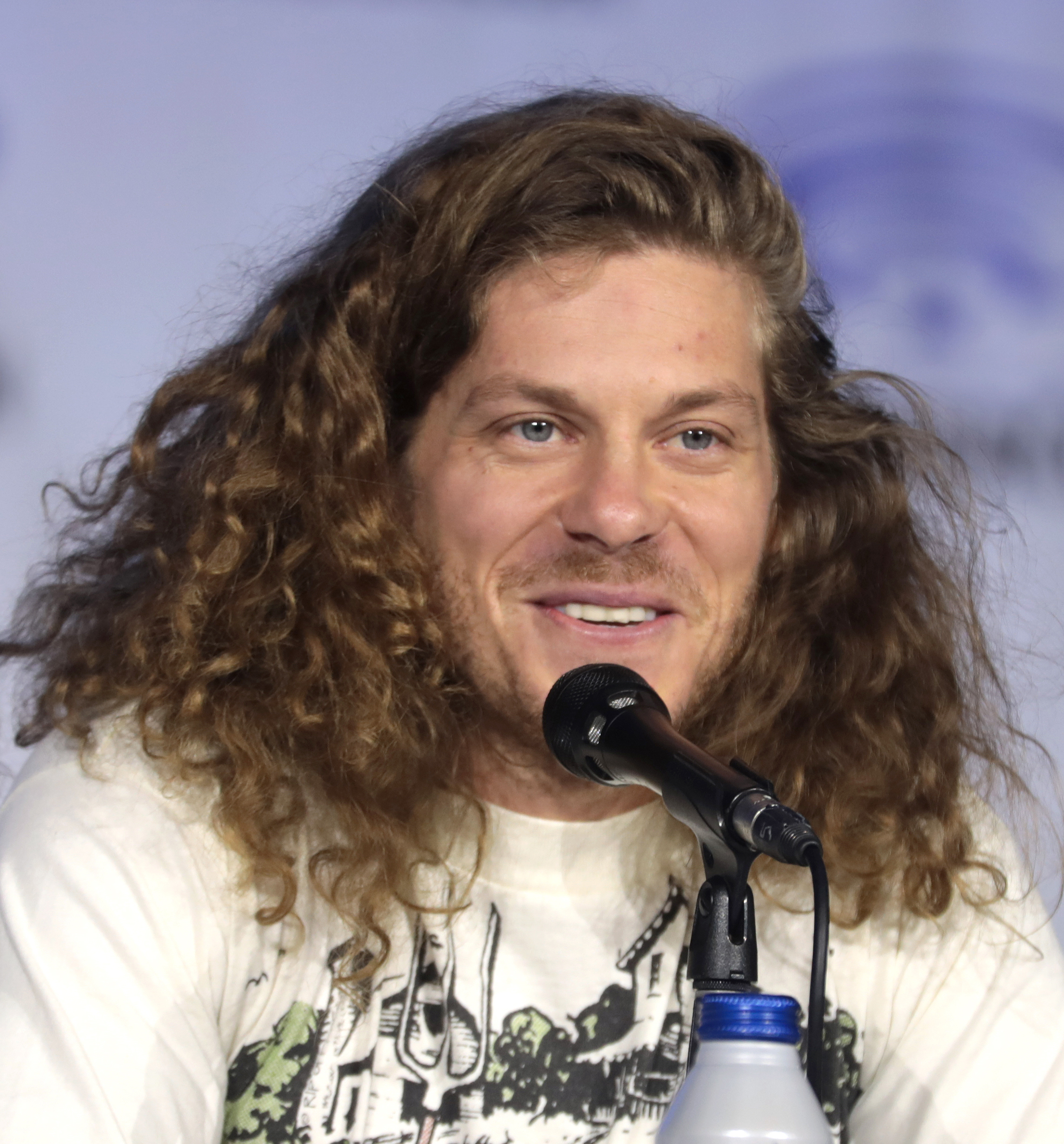 blake workaholics hair