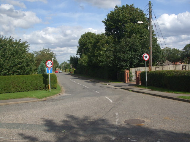 File:Carr Lane, Redbourne - geograph.org.uk - 1452479.jpg