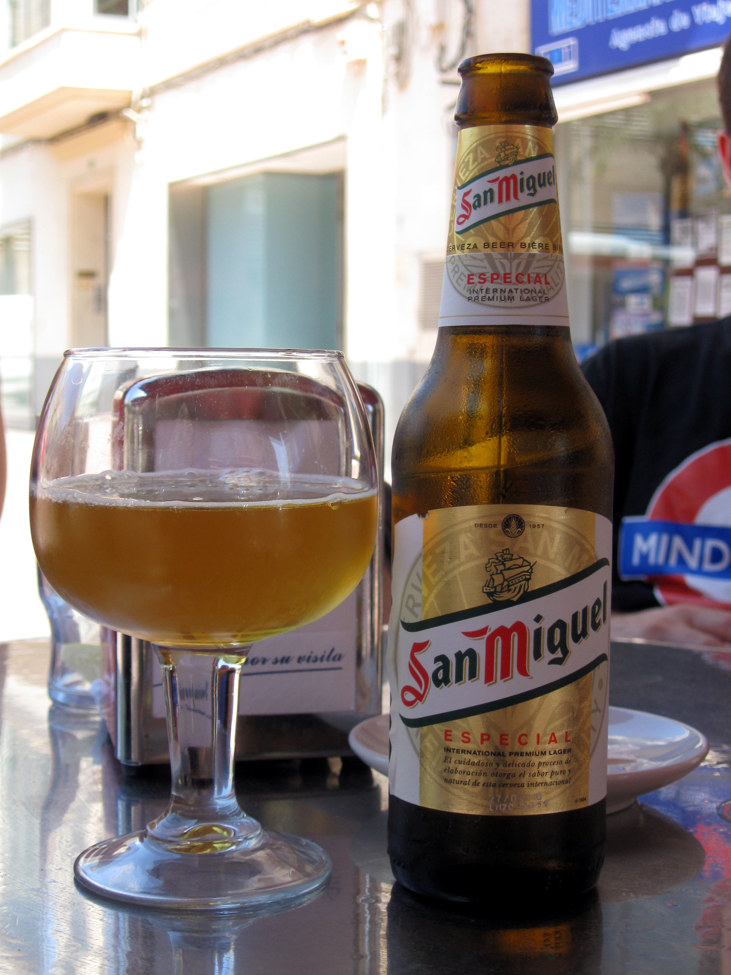 Kristensen.jpg Commons File:Cerveza Erik - Wikimedia Cleves San Miguel -