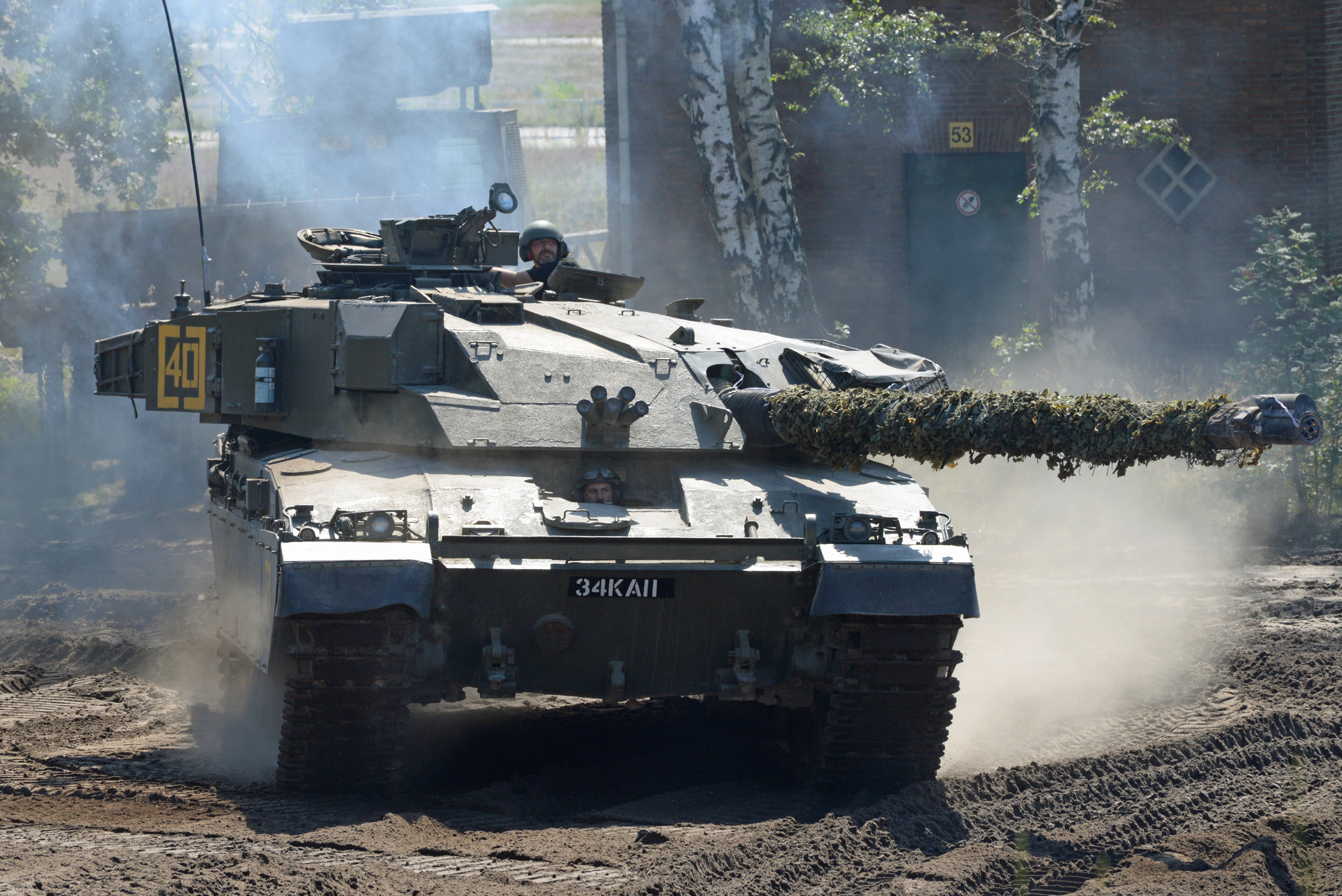 British Tanks To Fight Russia? UK Defense Secretary Says Giving Tanks To  Ukraine 'Wouldn't Work