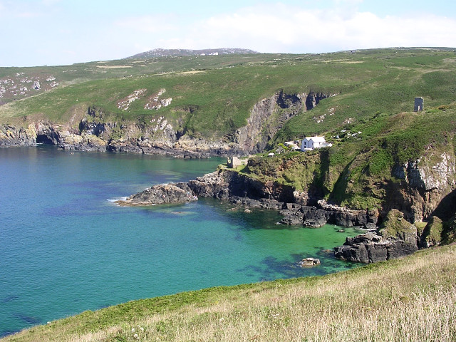 File:Coastline between Gurnard's Head and Boswednack Cliff - geograph.org.uk - 40825.jpg