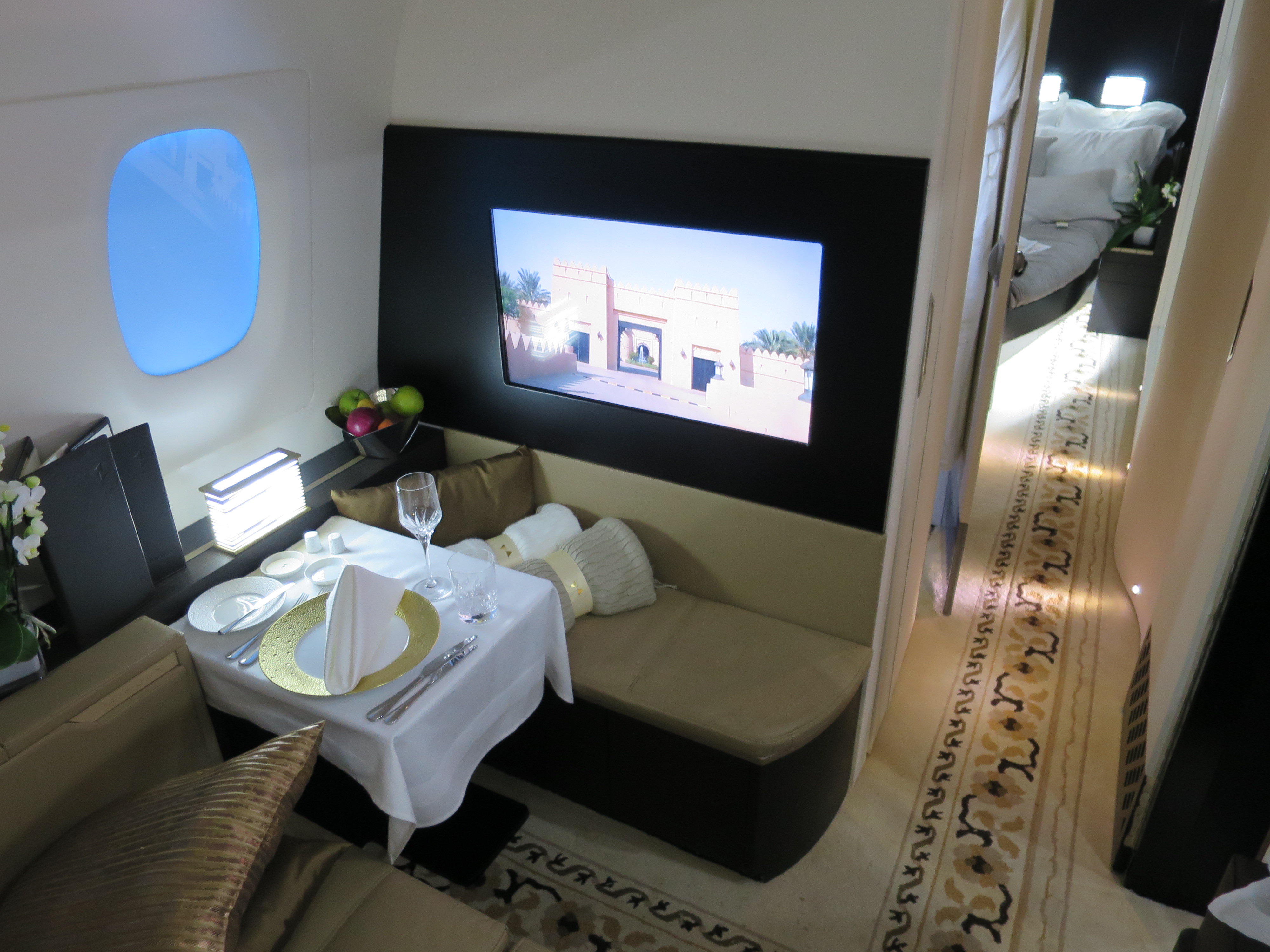 Etihad Airways aircraft interiors demo ITB 2017 (08).JPG