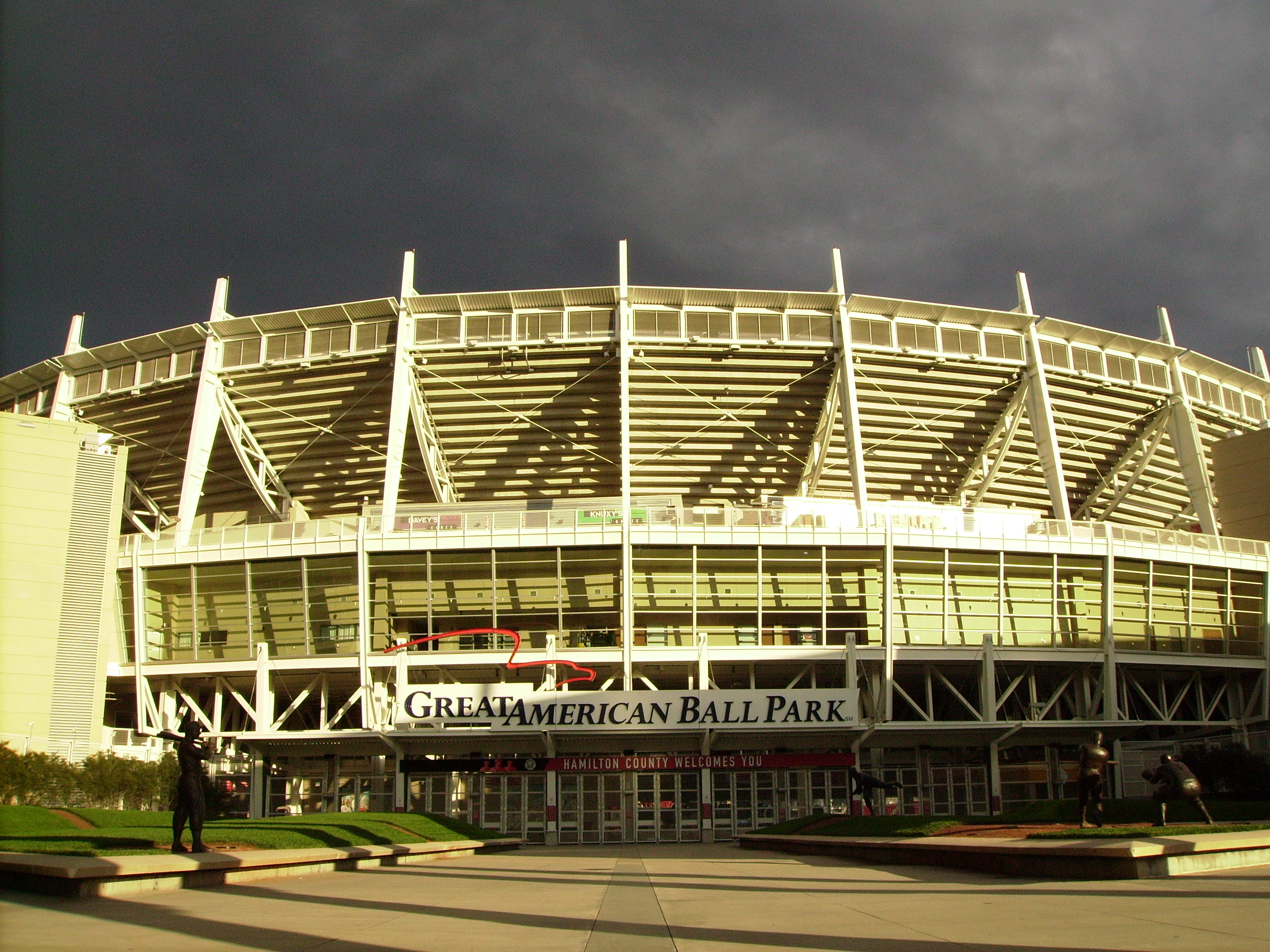 What is the title of this picture ? File:Great American Ball Park.JPG - Wikimedia Commons