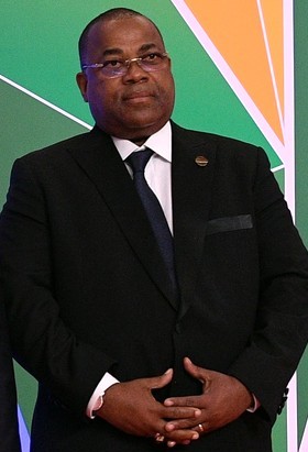 File:Julien Nkoghe Bekalé - 2019 (cropped).jpg