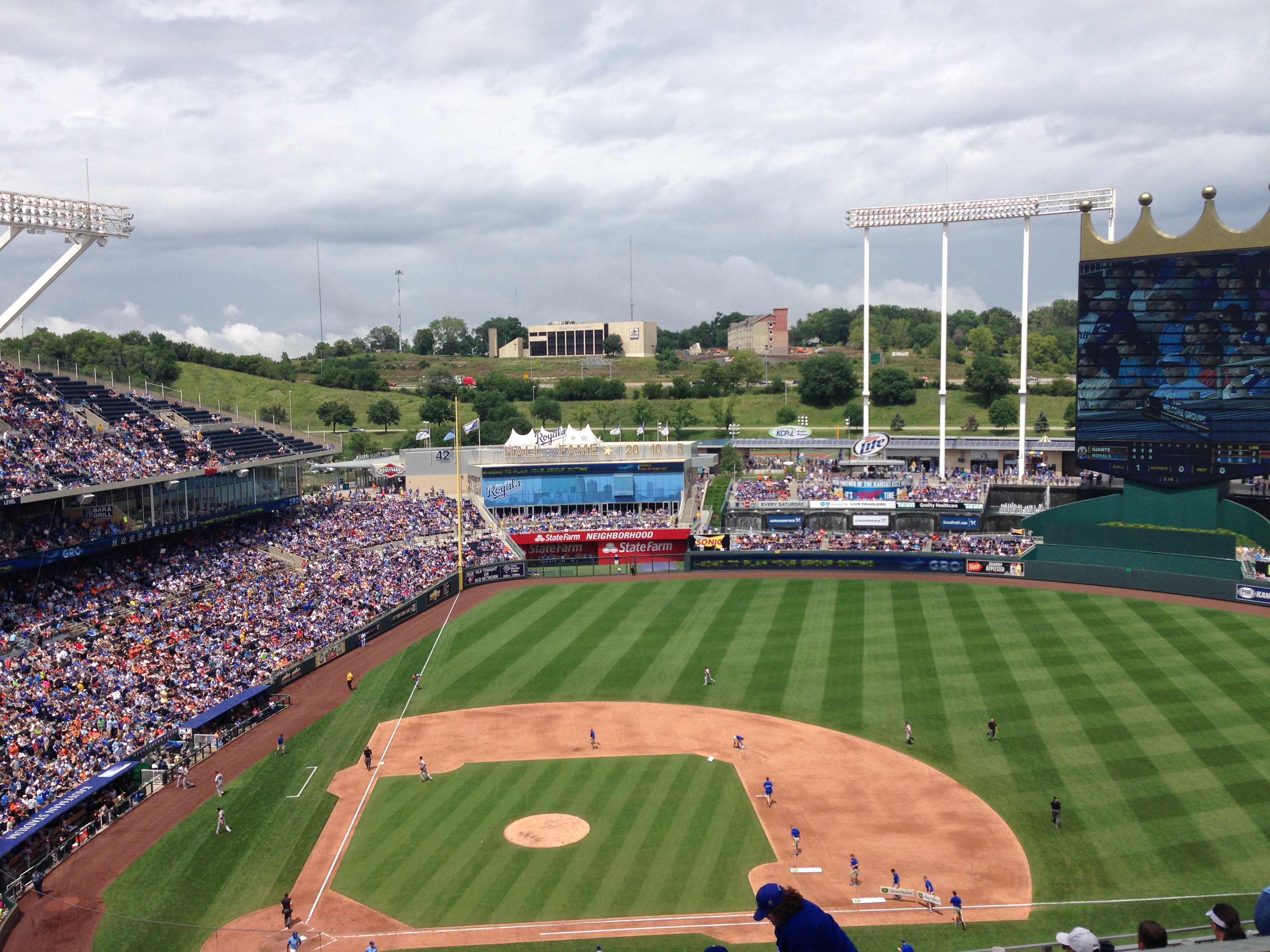 Here is the Kansas City Royals' World Series clinching win in six photos.