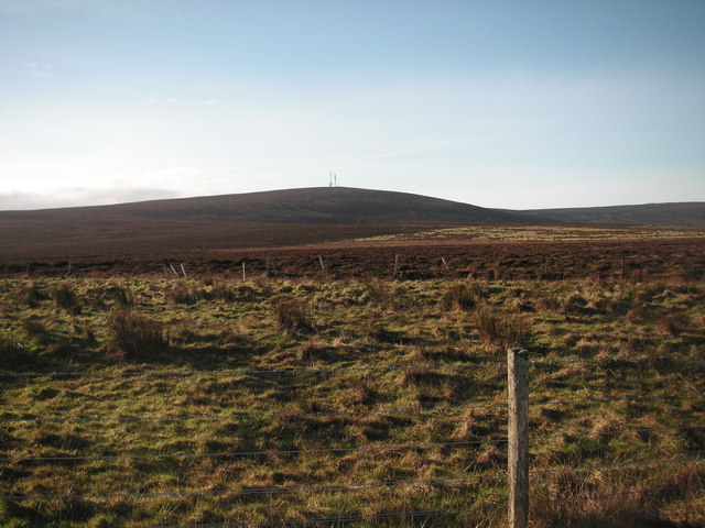 File:Keelylang Hill from the Old Finstown Road - geograph.org.uk - 325866.jpg