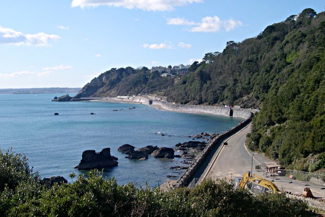 File:Meadfoot Beach - geograph.org.uk - 307612.jpg