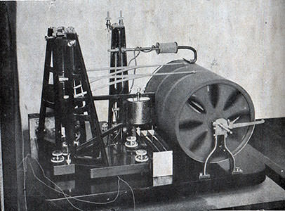 File:Seismometer by Akitsune Imamura.jpg