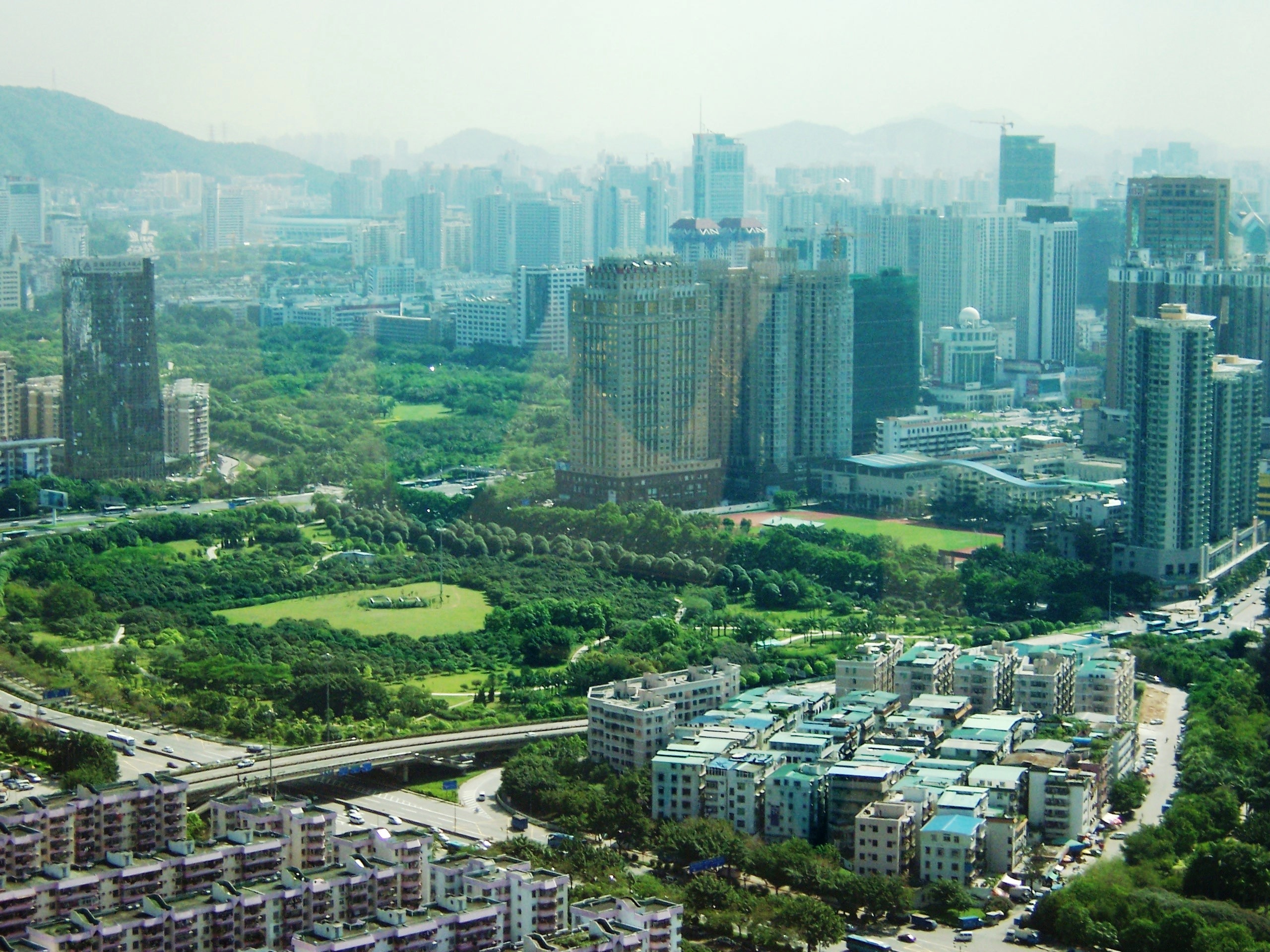 Shenzhen китай. Шеньжень Гуандонг. Город Шэньчжэнь. Шензен Китай. Шеньжень город.