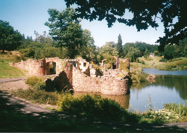 File:The Folly, Consall Hall - geograph.org.uk - 3368363.jpg