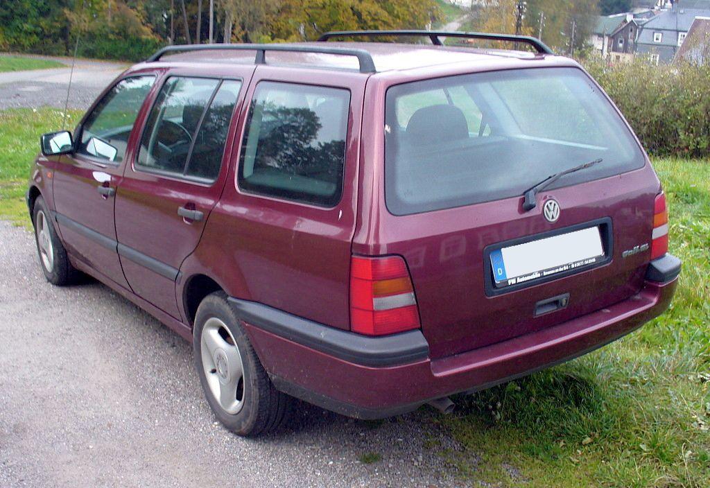 File:VW Golf III Variant GL Heck.JPG - Wikimedia Commons