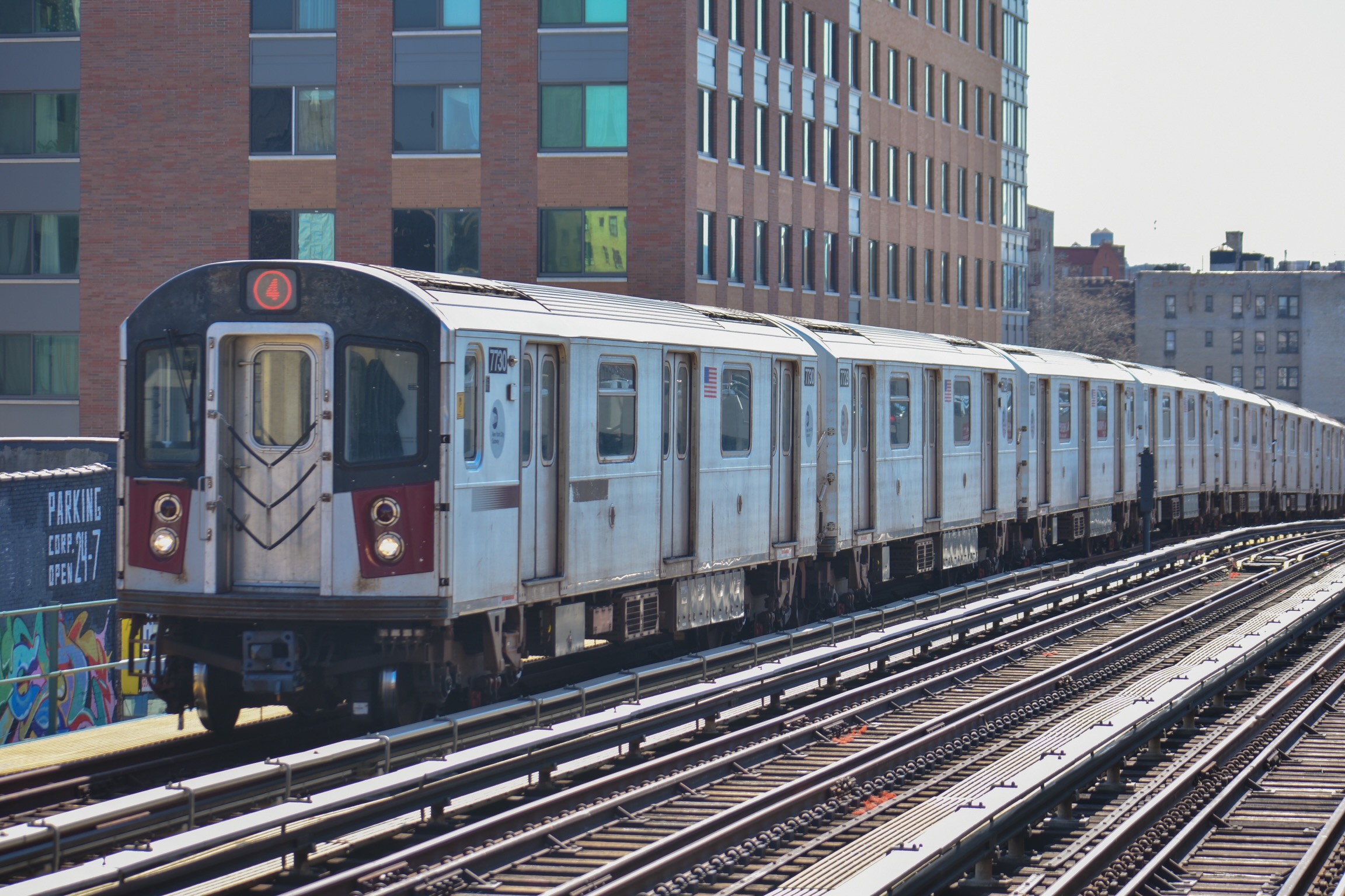 How to get to 161 St-Yankee Stadium in Bronx by Subway, Train or Bus?